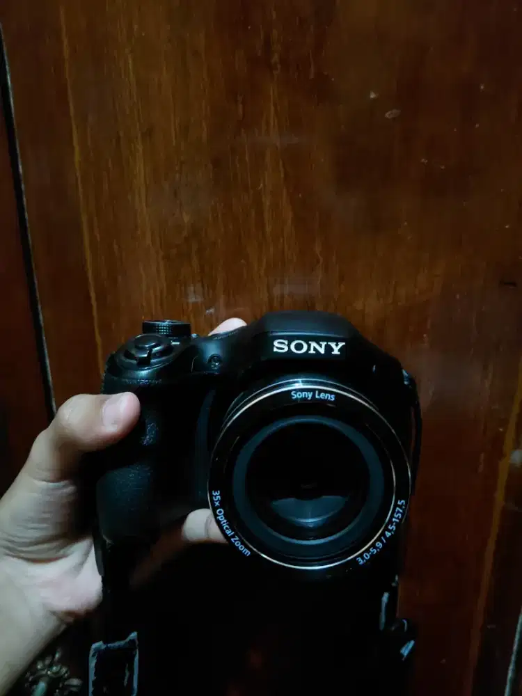 Kamera Sony DSC H-300