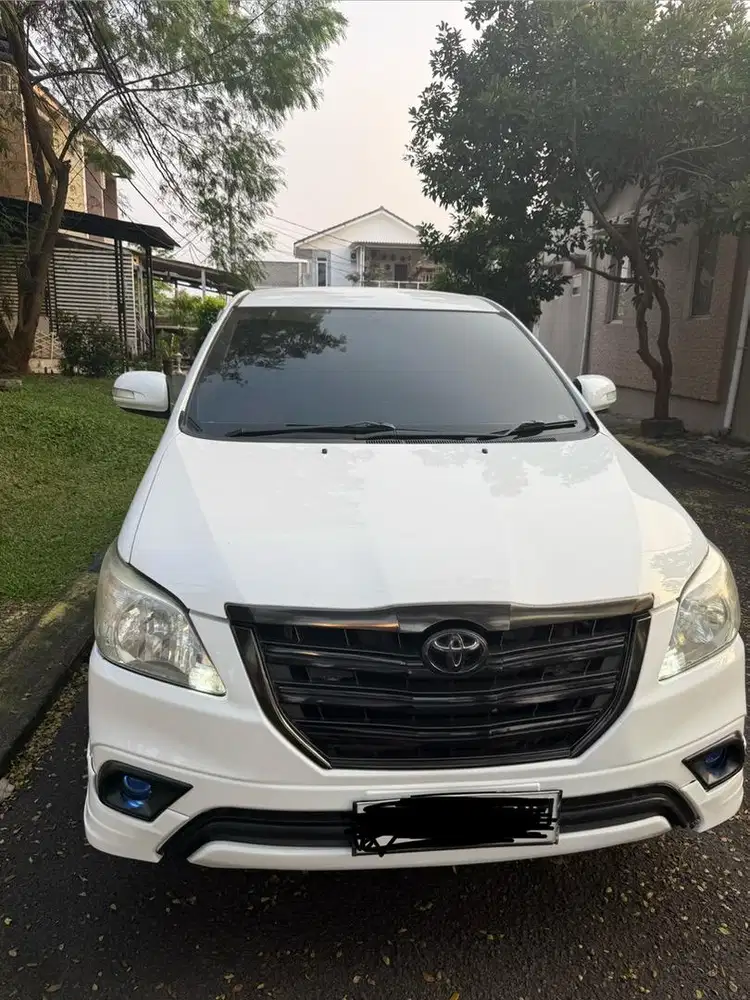 JUAL INNOVA BENSIN G LUXURY TAHUN 2014