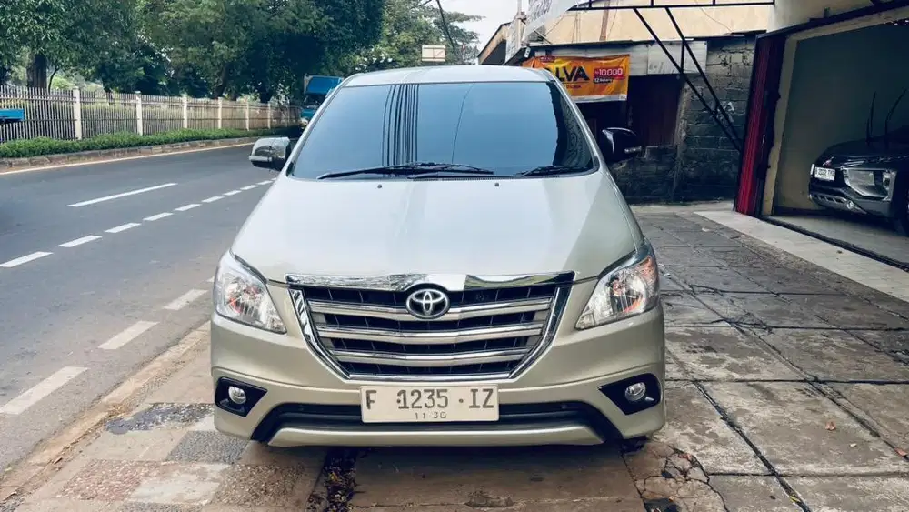 INNOVA G METIC BENSIN 2008 DP 5 JT
