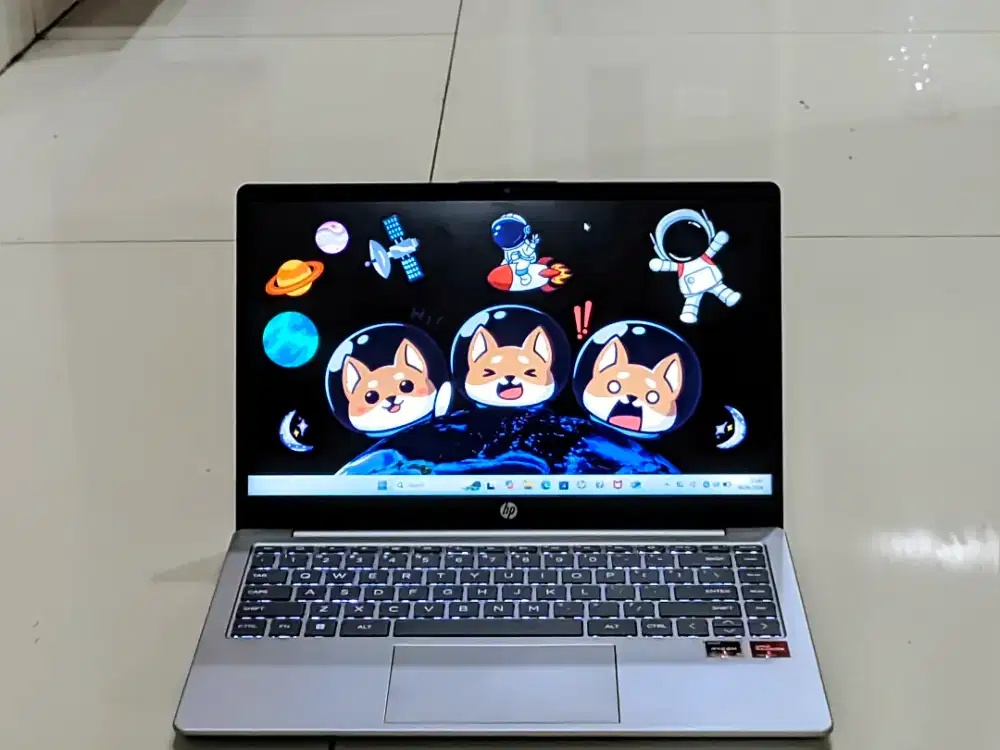 HP 14S EM0XXX - RYZEN 3 7320U - RAM 8GB + SSD 512GB LIKE NEWS NORMAL