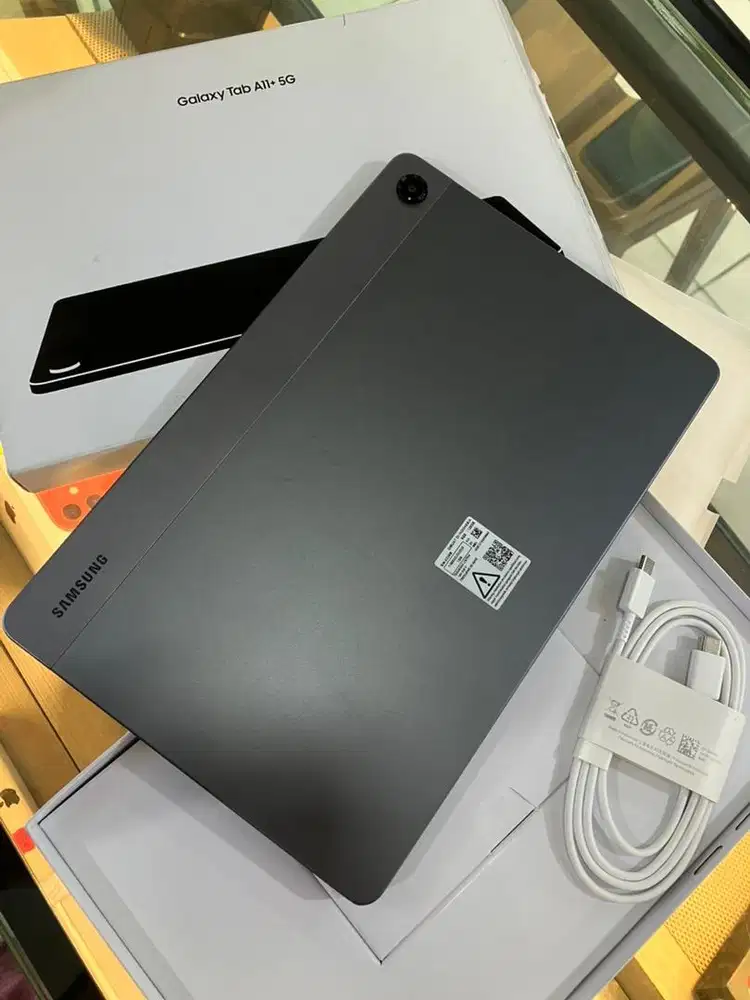 Samsung tab a11 plus 5g 6/128 like new