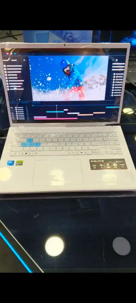 Laptop gaming kece