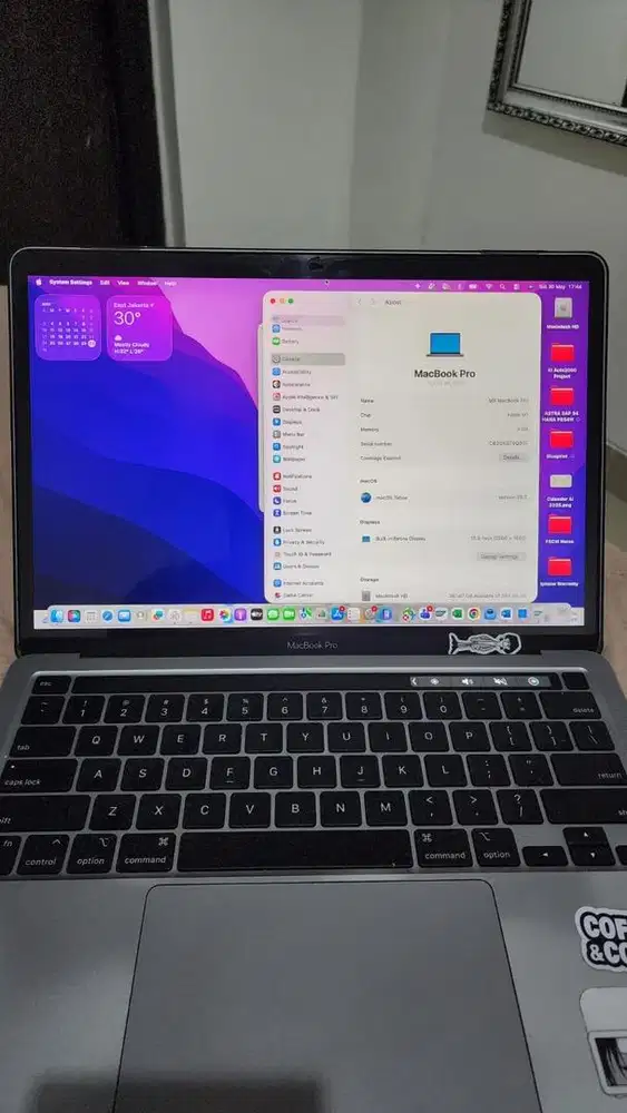 Macbook Pro M1 Touchbar 8/512