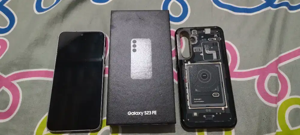 Samsung galaxy s23 fe like new bonus banyak