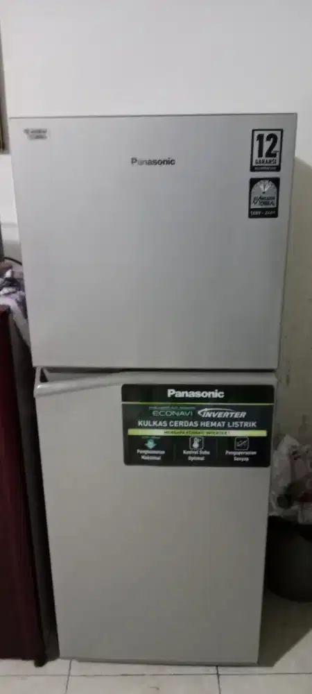 Kulkas panasonic 2 pintu inverter