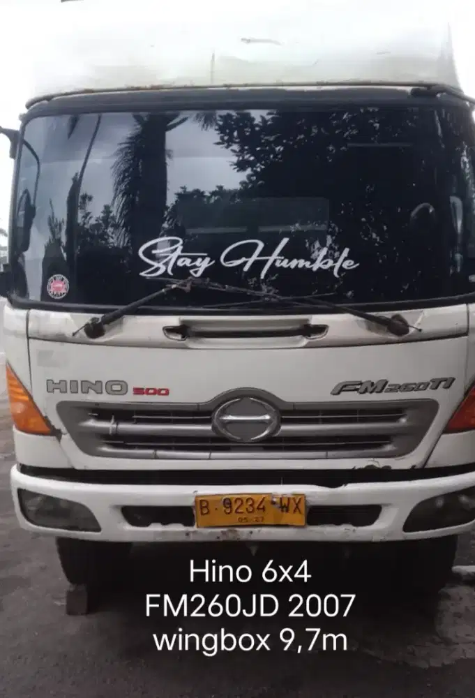 Wingbox 9,7m Hino FM260JD bagus siap kerja luar kota