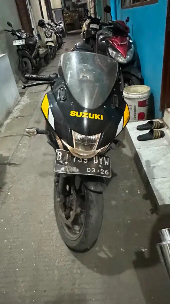 Dijual GSX R 150 Nego Tipis..