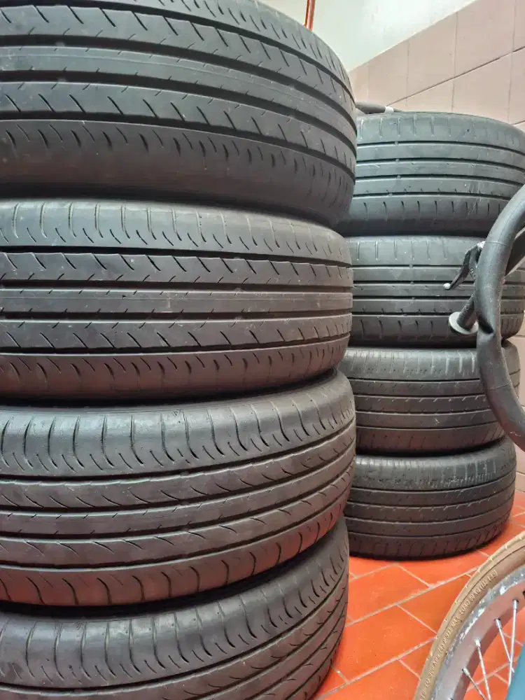 235 60 R18 Bridgestone Hankook, 225 60 R18 Dunlop