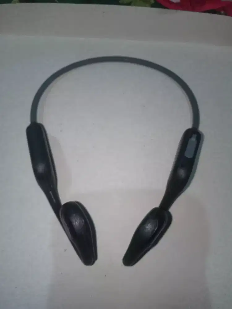 Earphone Philips sport bone apa adanya