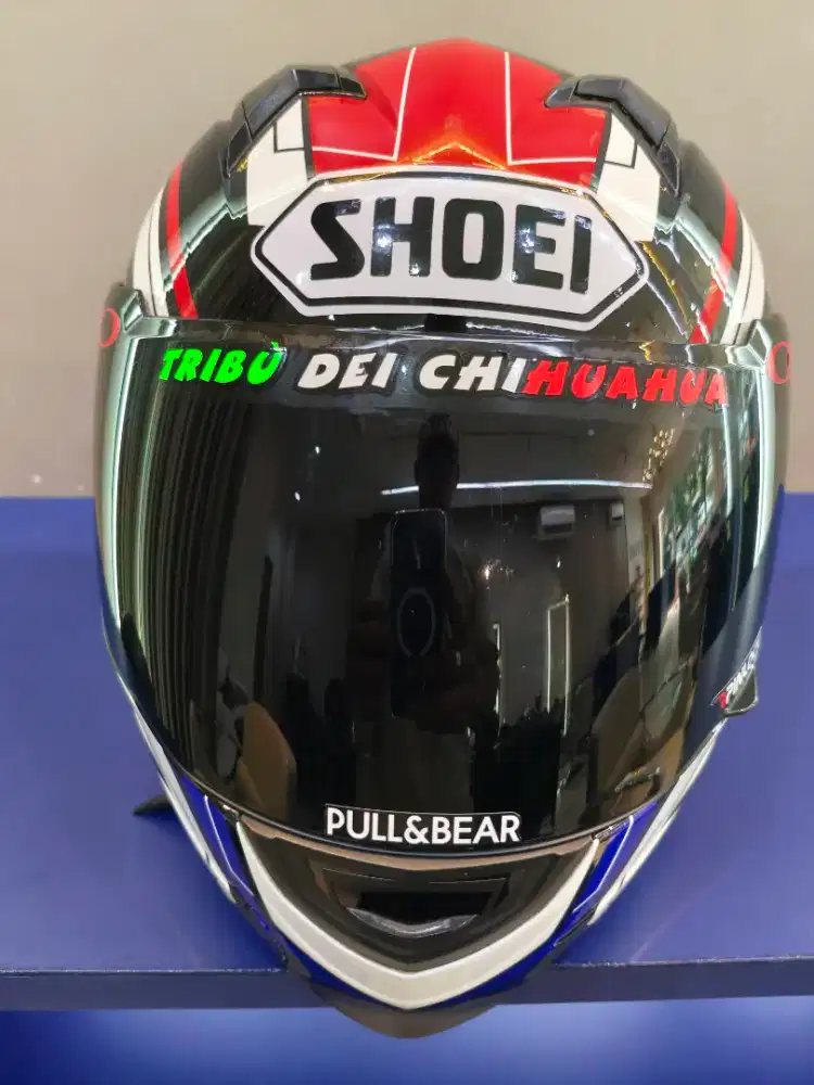 Helm ZEUS 811 Plasma