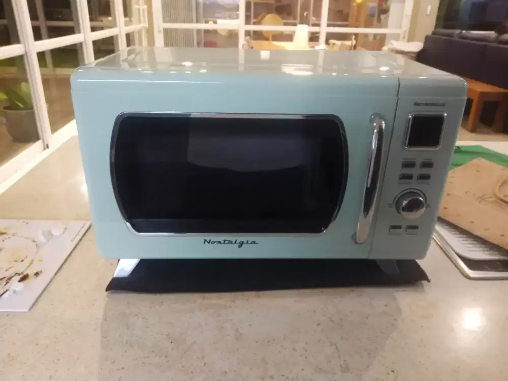 Nostalgia retro microwave