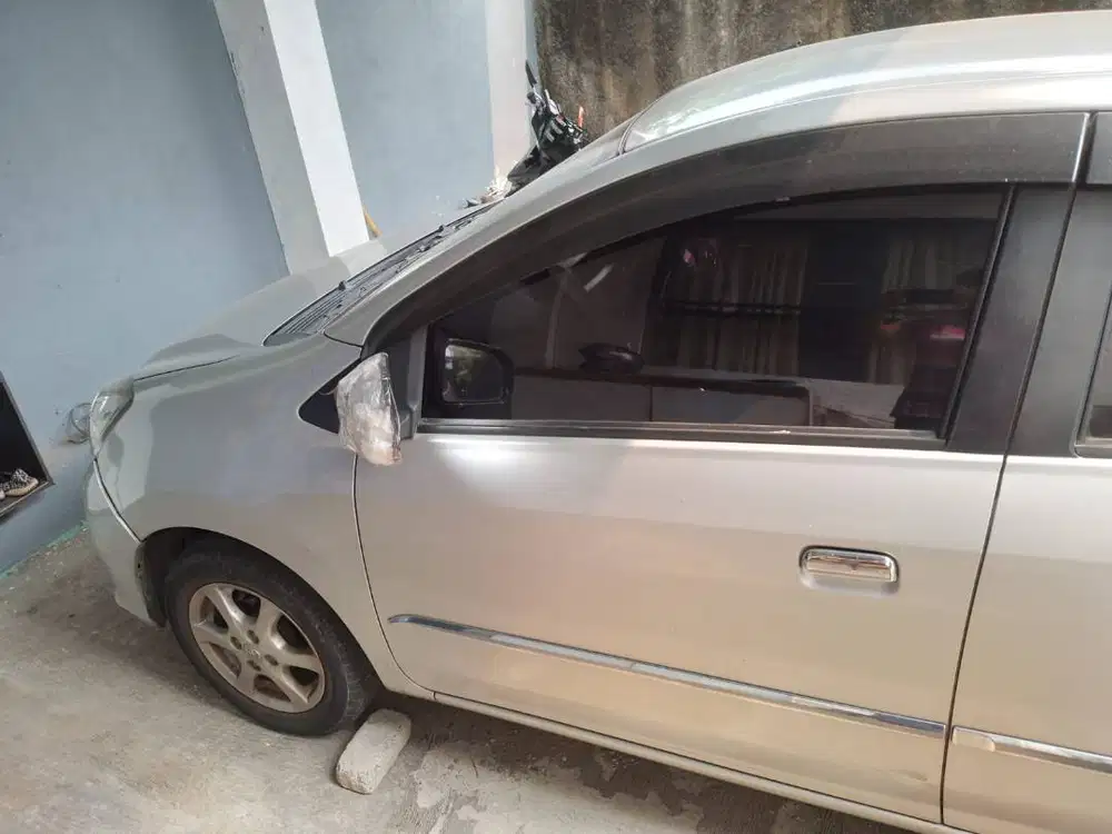 Toyota Agya tahun 2016