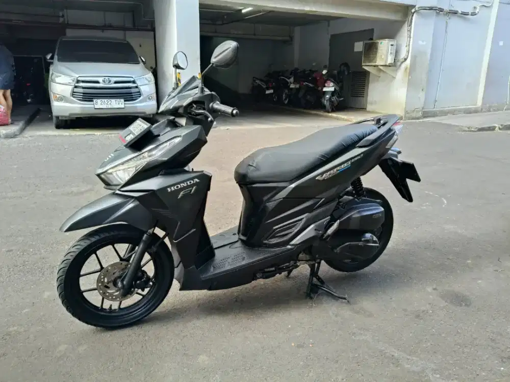 Honda Vario LED 150cc PGM-FI Tahun 2015