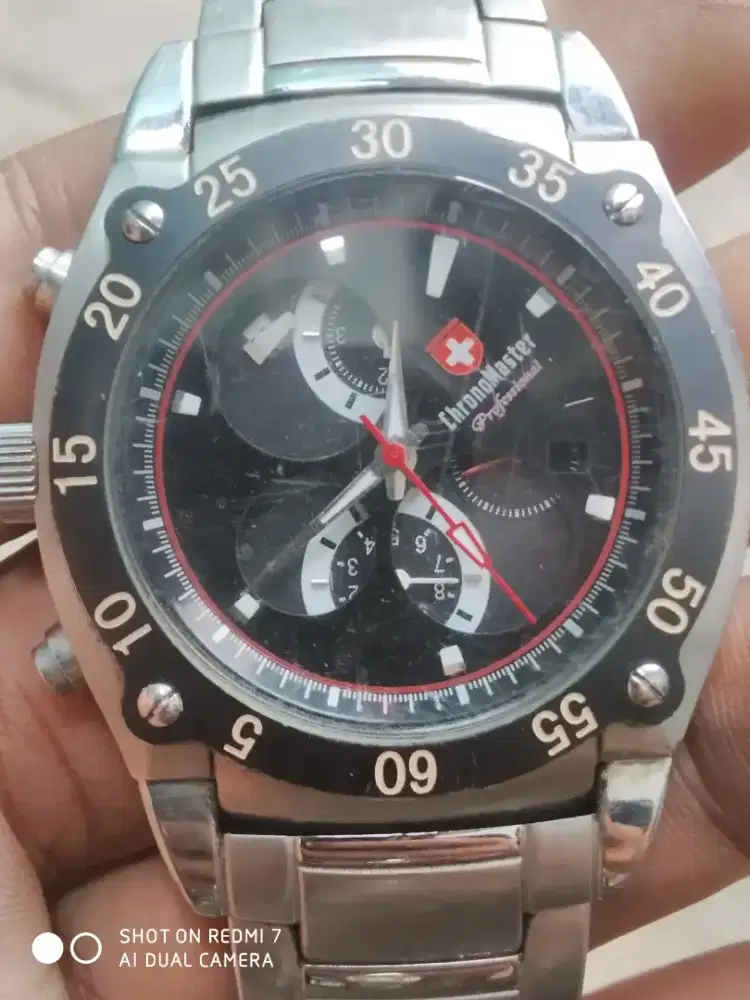 Jam tangan Chronomaster profesional