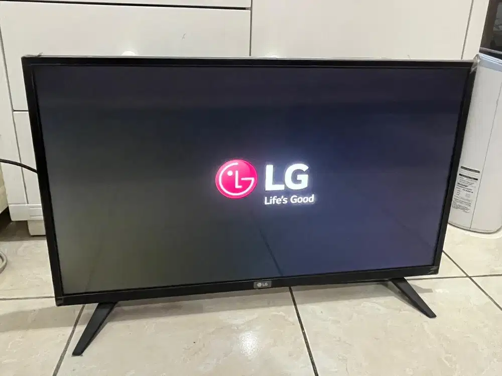 Televisi LED LG 32 inch Bekas