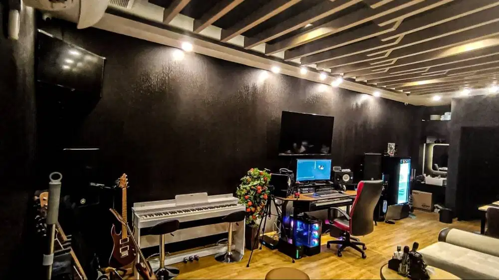 LOWONGAN KERJA ADMIN STUDIO MUSIK