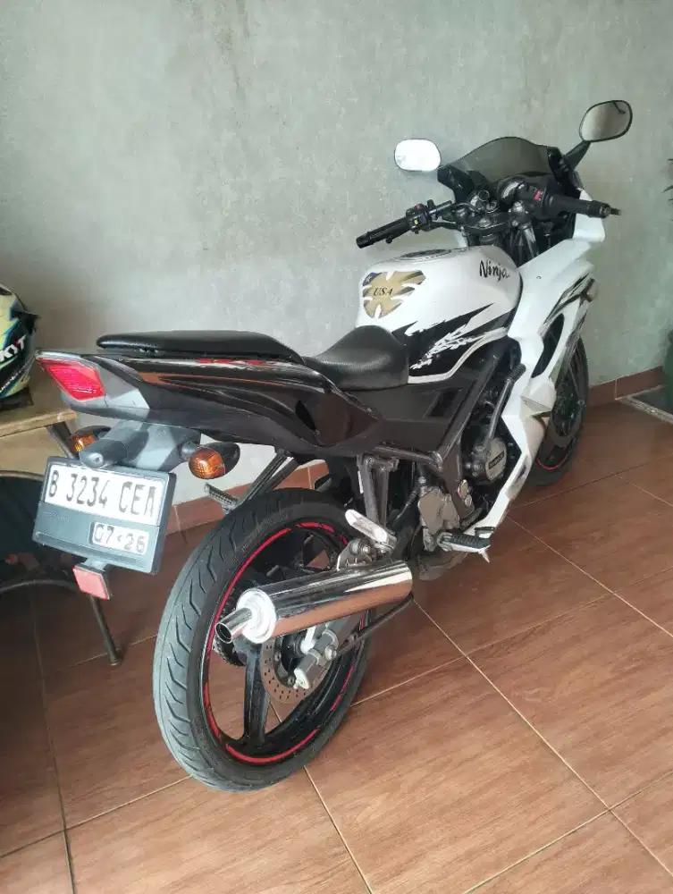 Jual motor bekas ninja rr tahun 2012