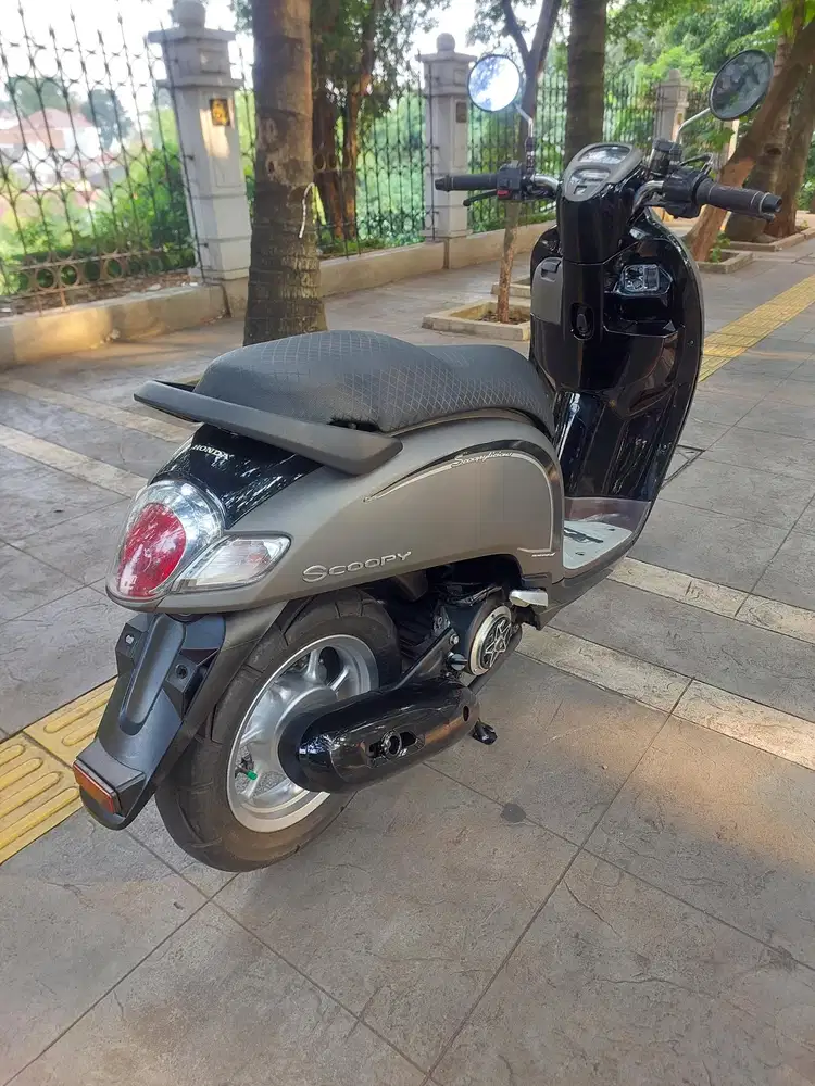 DIJUAL CASH HONDA SCOOPY STYLISH DONAT THN 2017 PJK IDUP SIAP PAKAI