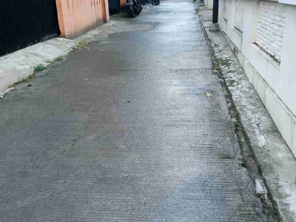 Di jual 1 yunit tanah kosong darat asli lokasi Ciledug pondok kacang timur kebon manggis Tangerang selatan