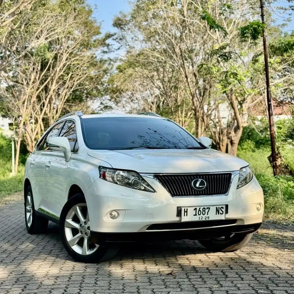 KM 50RB LEXUS RX350 NYARIS BARU