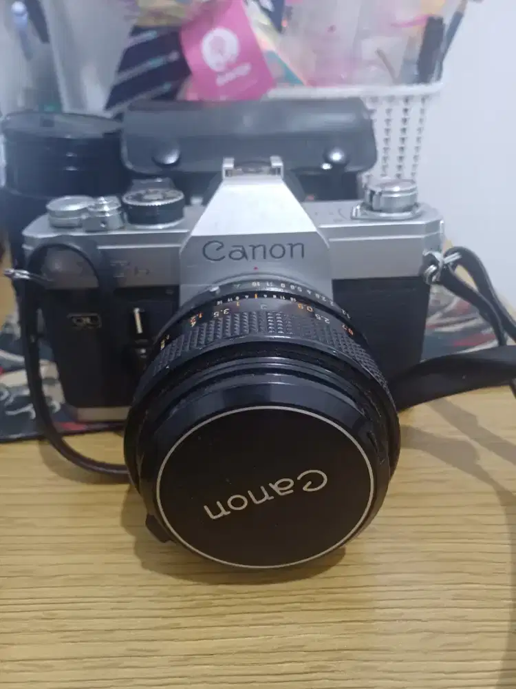 CANONT FTb ANALOG CAMERA