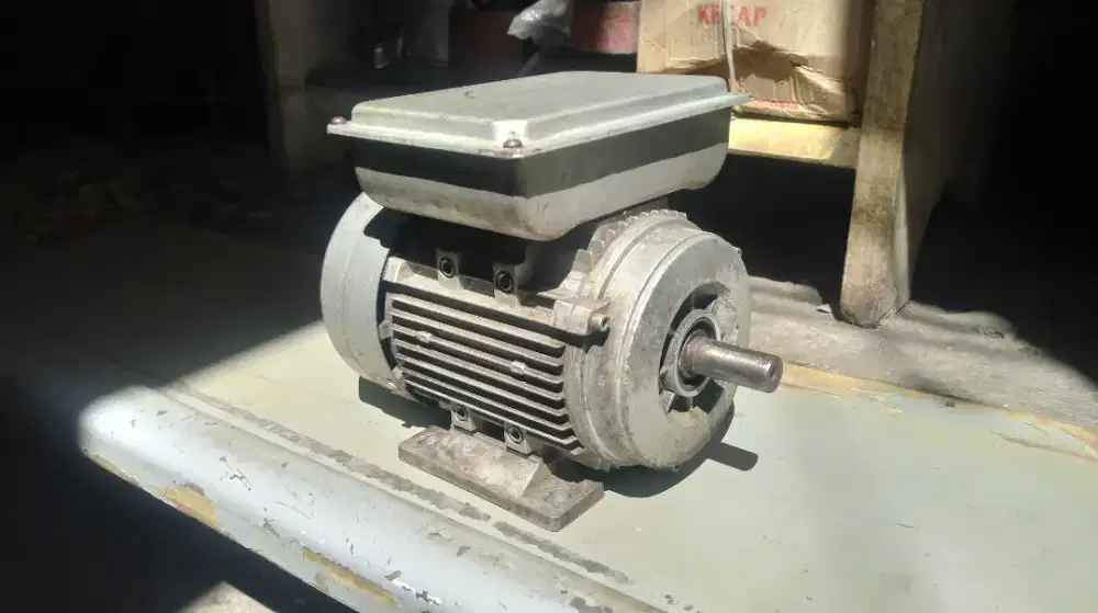 Jual Cepat Dinamo 1 HP