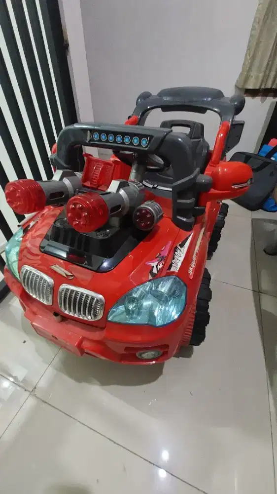 Dijual Mobil anak Listrik