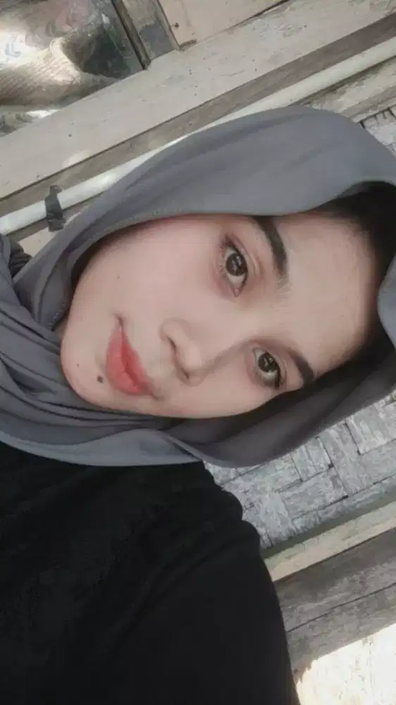 Nyari loker daerah dadap kosambi.yg penting halal