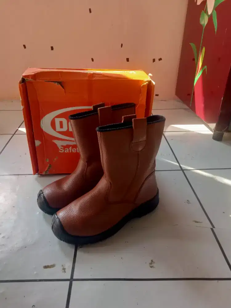 Sepatu Septi tipe 3389
