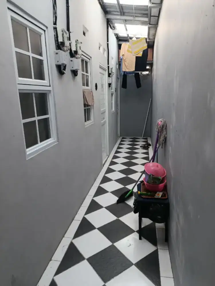 KONTRAKAN 3 KAMAR