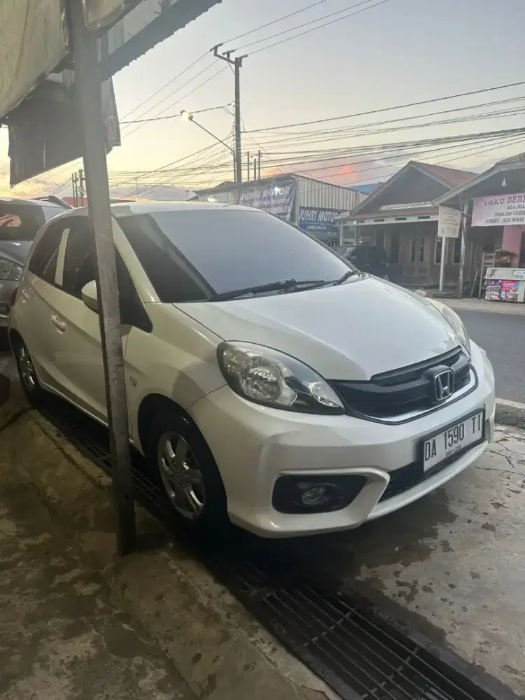 Honda Brio Satya E 1.2 CVT Matic 2017 Putih KM 82 Ribu Pajak Aktif