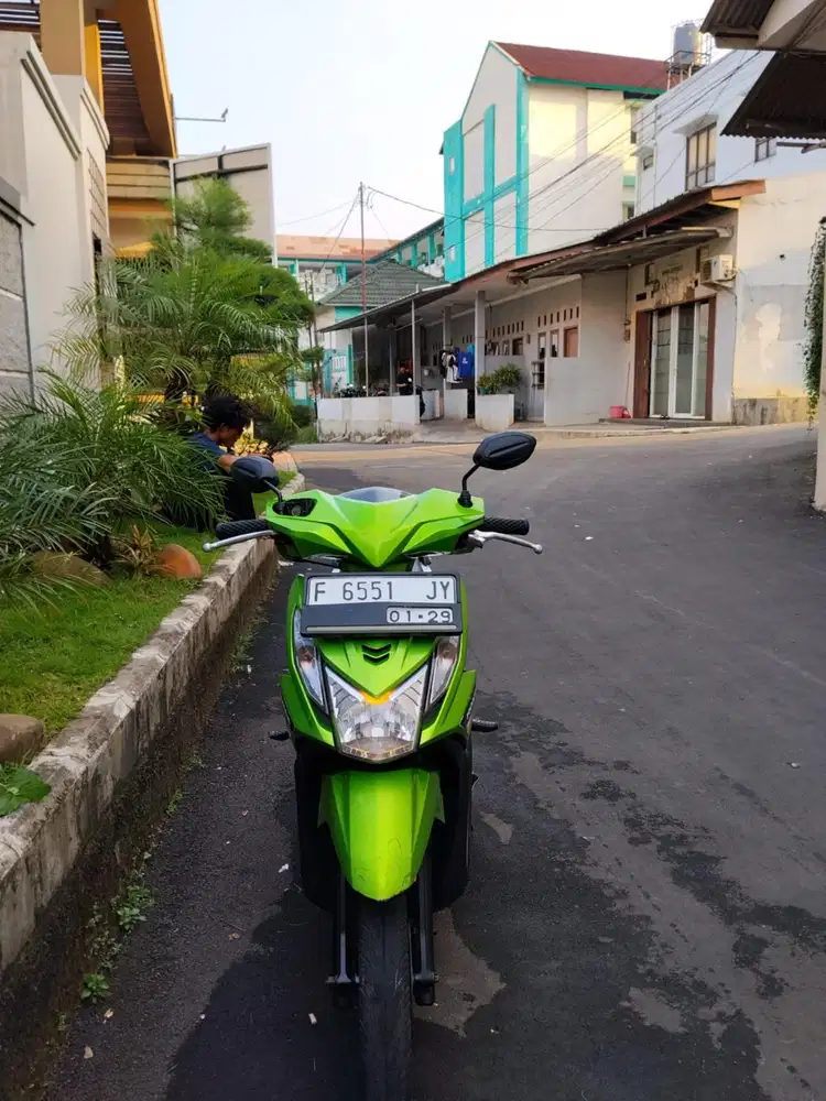 JUAL HONDA BEAT FI 2014