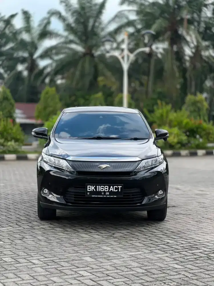 TOYOTA NEW HARRIER 2.0 A/T 2015