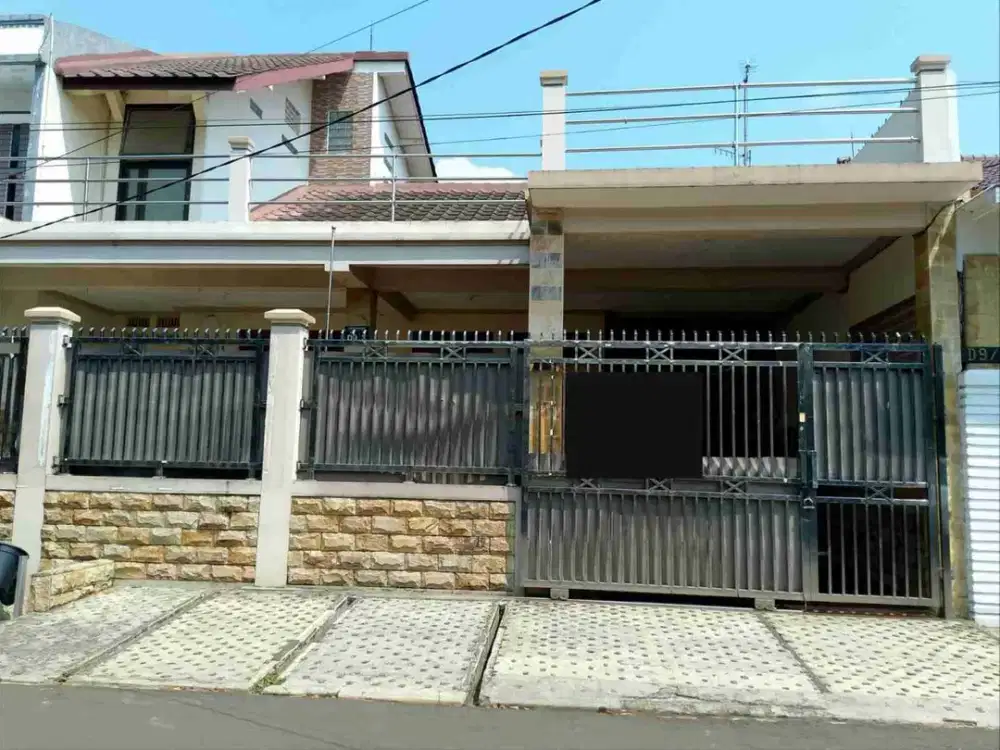 Rumah elegan di pondok kopi Jakarta Timur