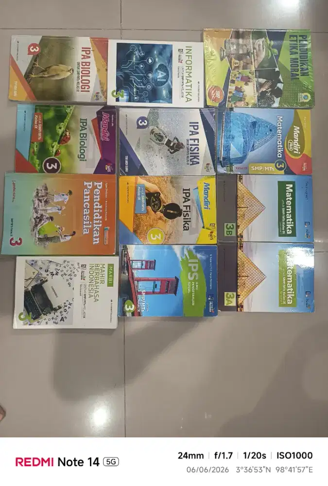 BUKU SEKOLAH MAITREYAWIRA KELAS SMP 3 / KELAS 9