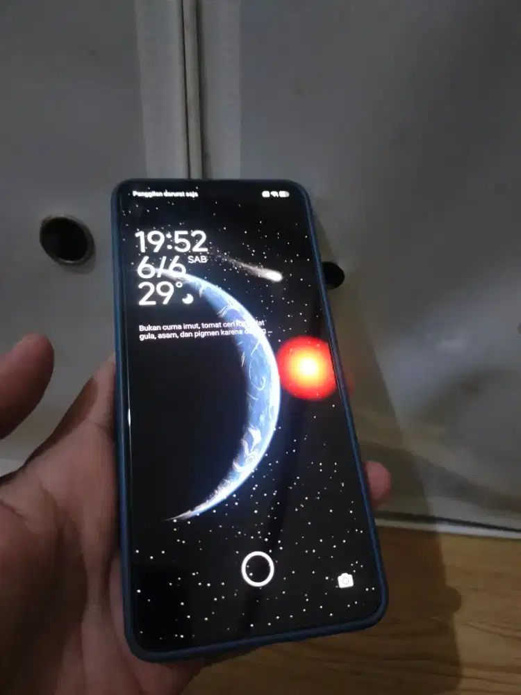 Xiaomi Poco F6 12/512