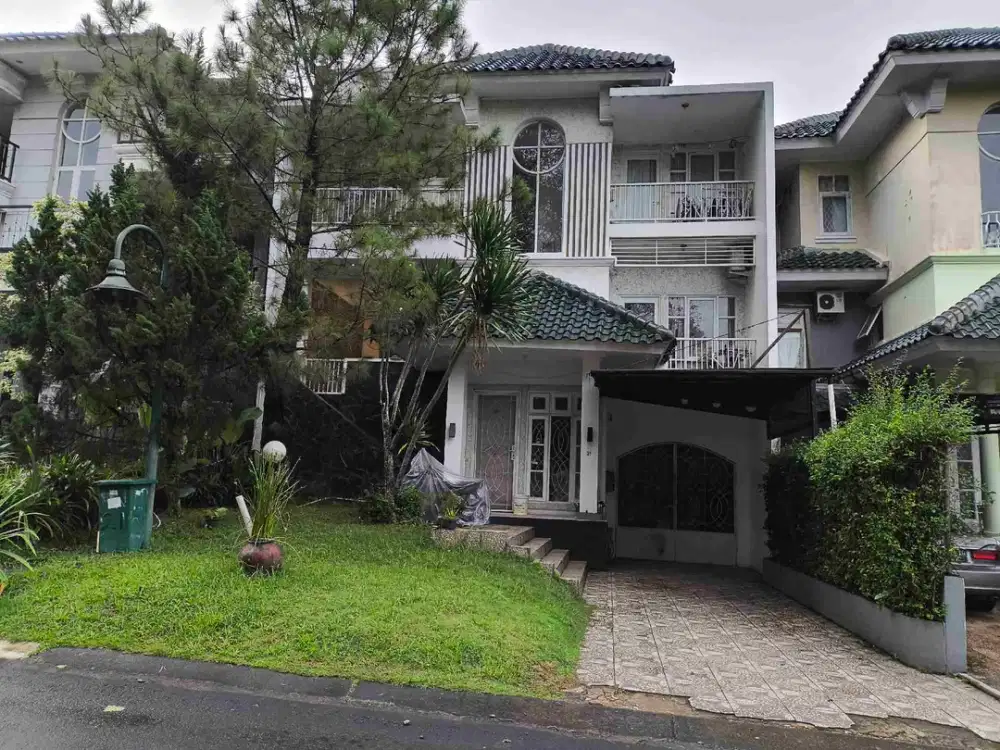 Rumah 5 kamar Sentul city - Cluster Bukit Golf Hijau - SIAP HUNI