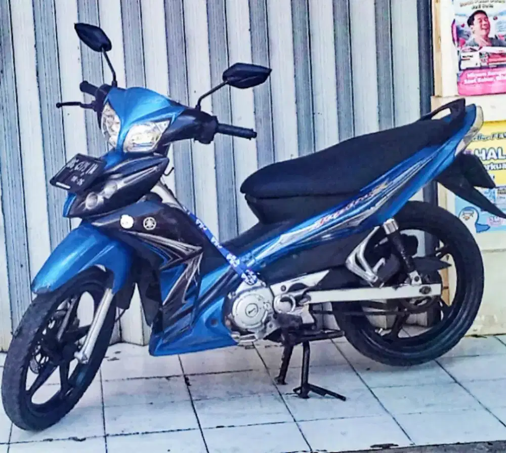 DIJUAL CEPAT YAMAHA JUPITER Z CW MESIN ORI PAJAK HIDUK NEGO