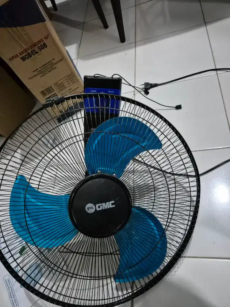 Kipas Angin GMC Besi