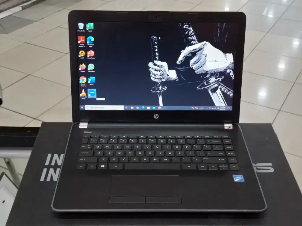 Laptop HP 14-bs0xxx prosesor intel Celeron N3060/Ram 8GB/SSD 256GB