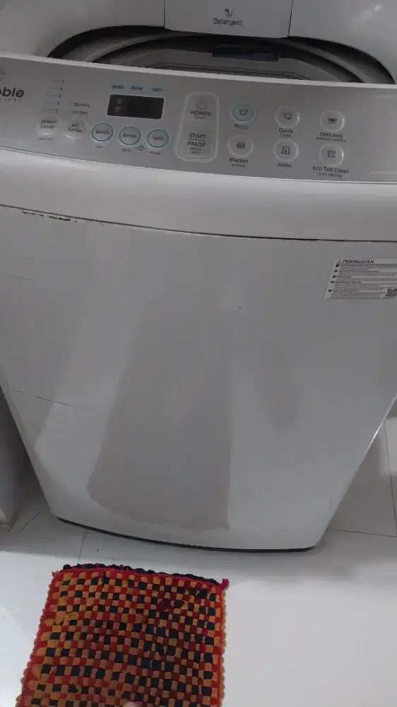 Mesin cuci otomatis samsung