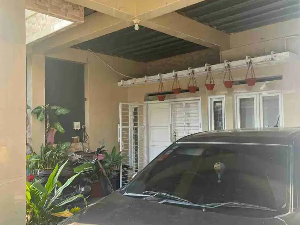 rumah nyaman tenang siap huni strategis murah di Ujungberung