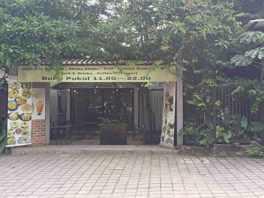 Dijual lokasi strategis di jalan Alternatip Cibubur
