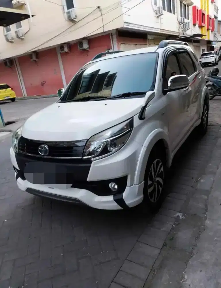 Toyota Rush Type S AT