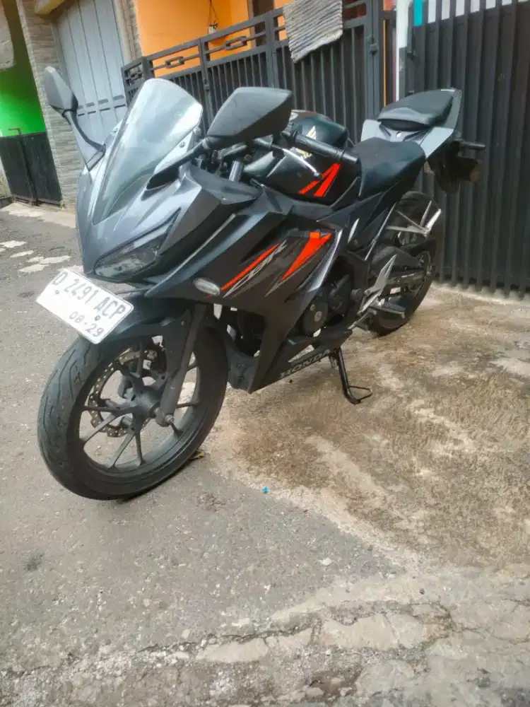 Honda CBR 150 Taun 2019