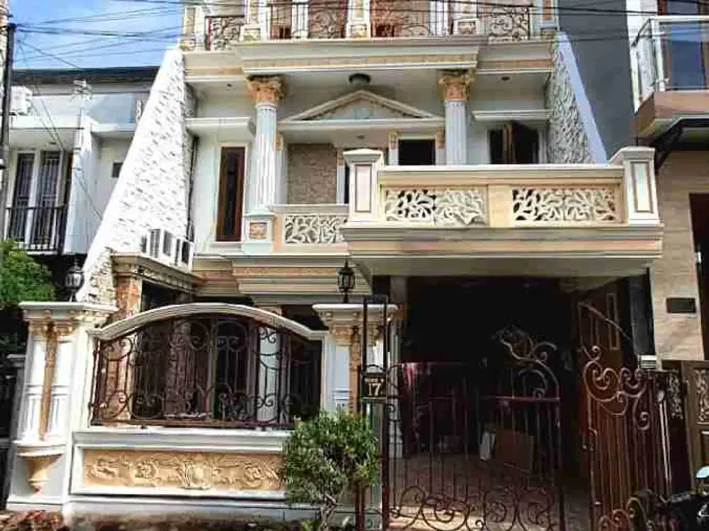 DIJUAL RUMAH KEREN 3½ LANTAI PORIS PARADIAE EXCLUSIVE 2 SIAP HUNI