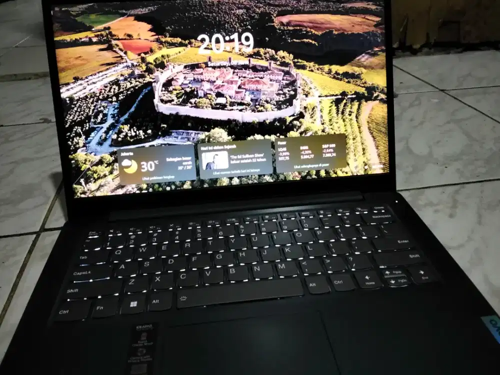 Lenovo Ideapad slim i3