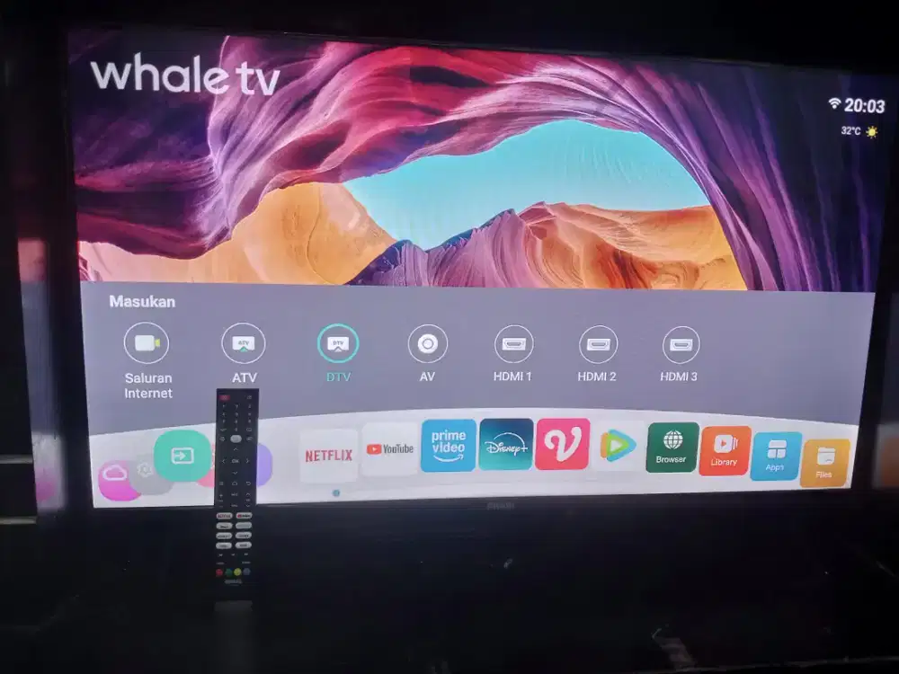 QLED Smart AI AKARI AT-Q40X5 (40inch)