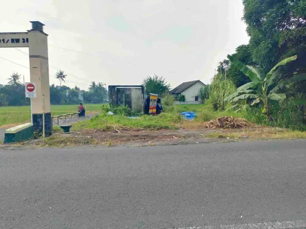 TANAH PEKARANGAN DI JL DIPONEGORO SEMBEGO MAGUWOHARJO SLEMAN YOGYAKARTA