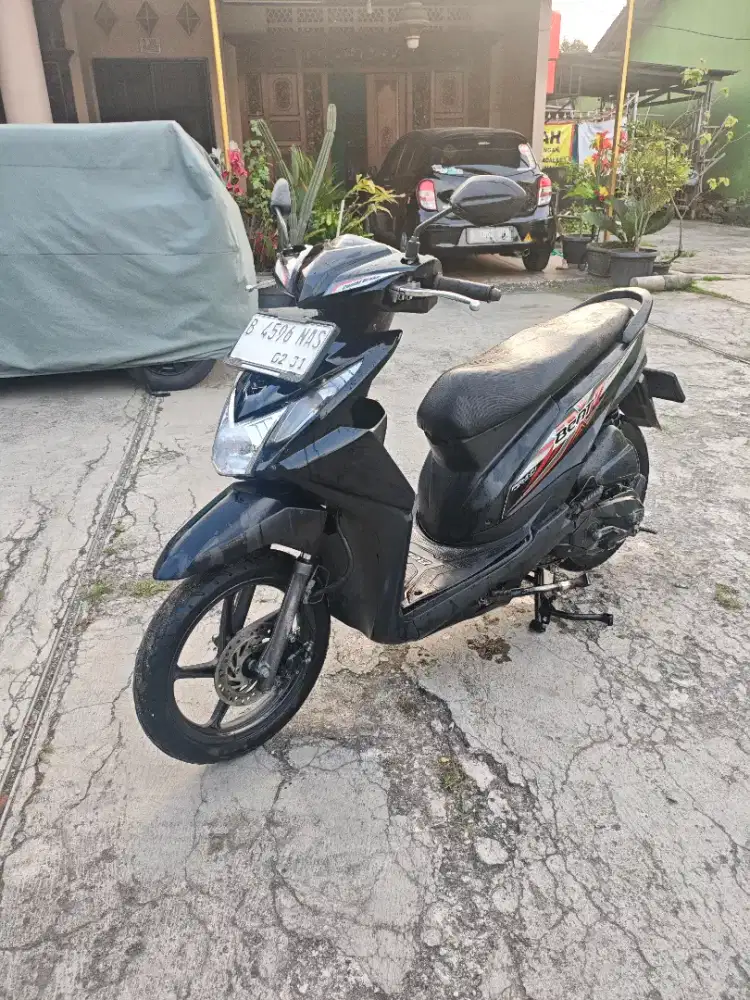 #Honda Beat Fi injeksi 2015 Mesin Halus